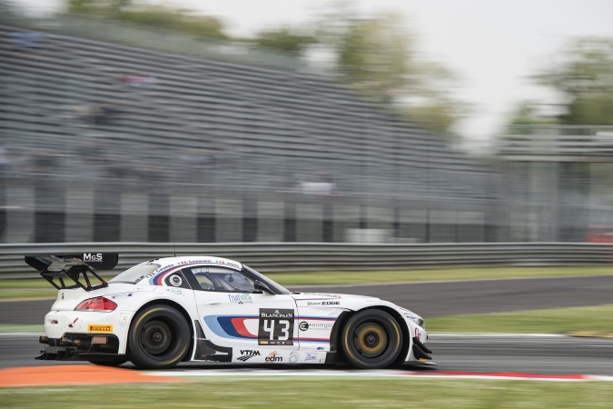 Bild: Stefano ColomboStefano ComandiniEugenio Amos - ROAL Motorsport - BMW Z4 GT3 (E89)