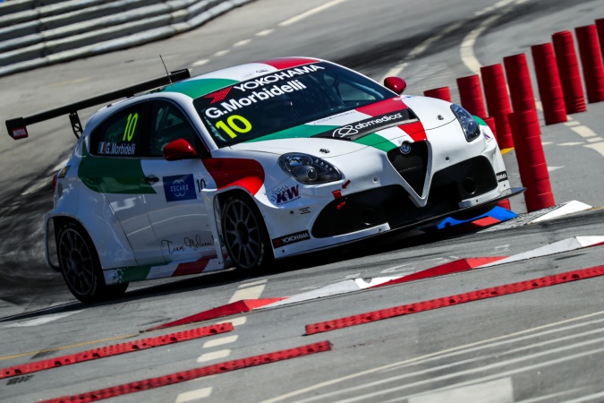 Bild: Gianni Morbidelli - Romeo Ferraris - Alfa Romeo Giulietta QV TCR