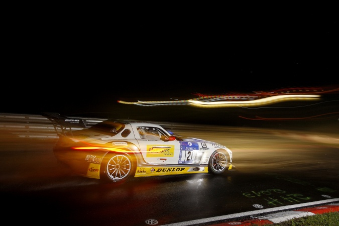 Bild: Marko HartungKenneth HeyerRoland RehfeldChristian Hohenadel - Rowe Racing - Mercedes SLS AMG GT3