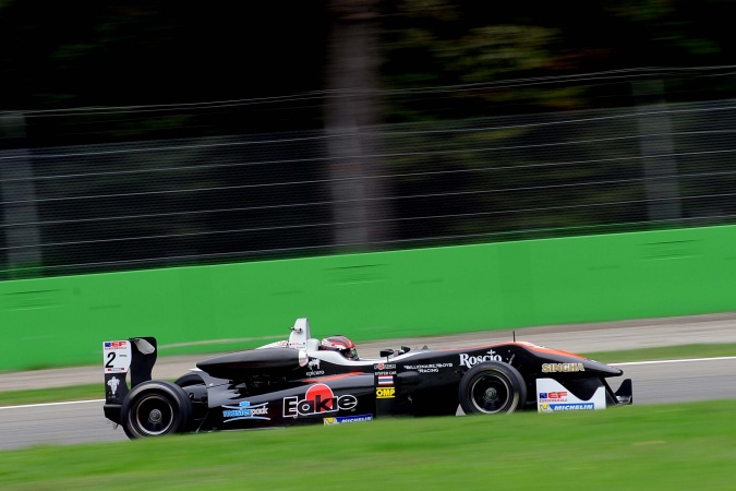 Bild: Kantadhee Kusiri - RP Motorsport - Dallara F312 - Toyota