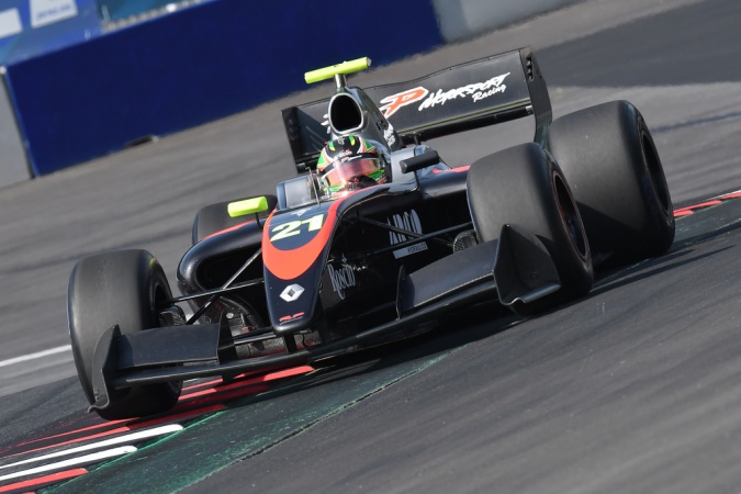 Bild: Marco Bonanomi - RP Motorsport - Dallara FR35-12 - Renault