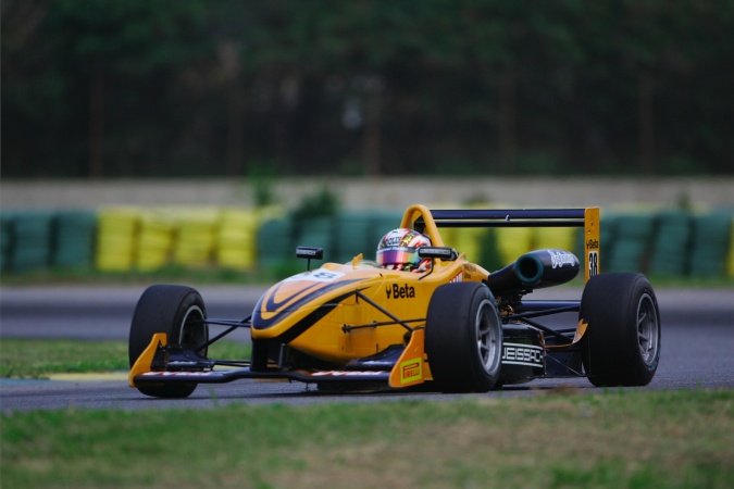 Bild: Raphael Raucci - RR Racing Team - Dallara F399 - Berta