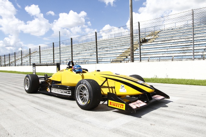 Bild: Andreas Visnardi - RR Racing Team - Dallara F399 - Berta