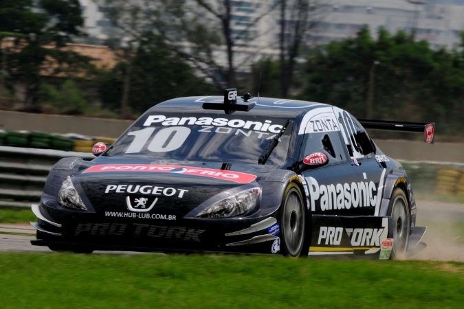 Bild: Ricardo Zonta - RZ Competições - Peugeot 307 Sedan V8