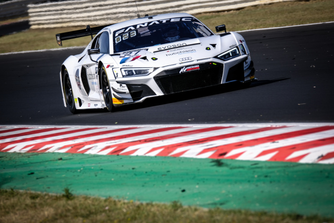 Bild: Markus WinkelhockFinlay Hutchison - Sainteloc Racing - Audi R8 LMS (II) Evo