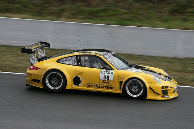 Bild: Christian Engelhart - Schütz Motorsport - Porsche 911 GT3 R (997)