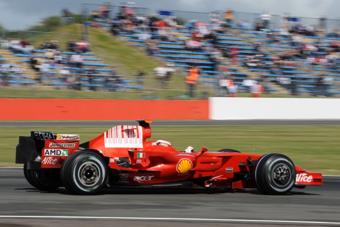 Bild: Kimi Räikkönen - Scuderia Ferrari - Ferrari F2008