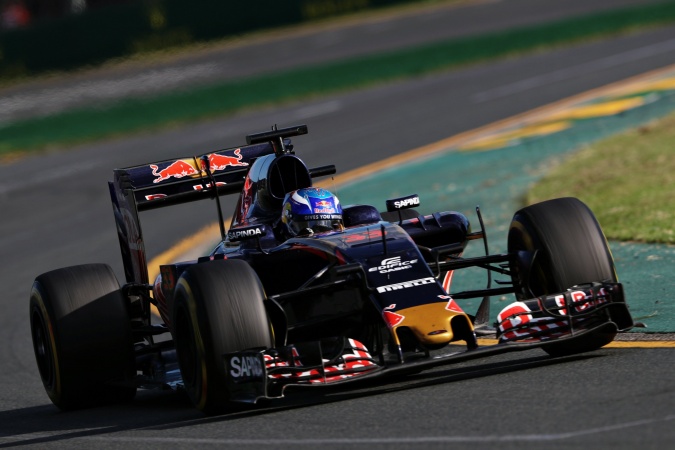 Bild: Max Verstappen - Scuderia Toro Rosso - Toro Rosso STR11 - Ferrari