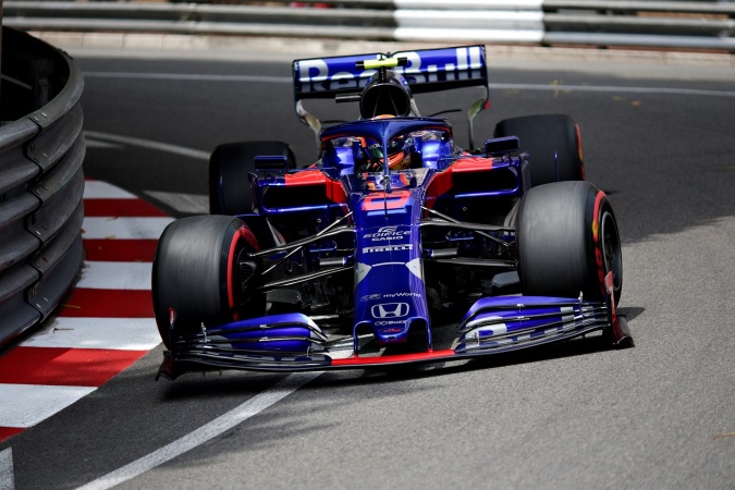 Bild: Alexander Albon - Scuderia Toro Rosso - Toro Rosso STR14 - Honda