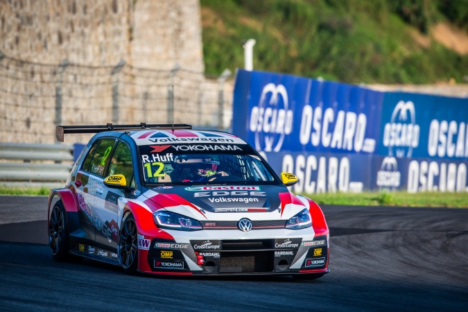 Bild: Robert Huff - Sebastien Loeb Racing - Volkswagen Golf GTI TCR