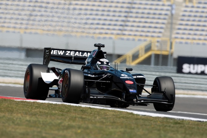 Bild: Earl Bamber - SF Team New Zealand (AtechReid GP) - Panoz DP09B - Menard