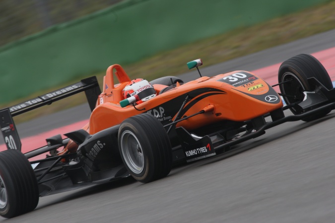 Bild: Andrea Caldarelli - SG Formula - Dallara F308 - AMG Mercedes