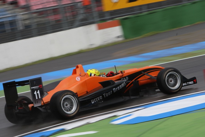 Bild: Henkie Waldschmidt - SG Formula - Dallara F308 - AMG Mercedes