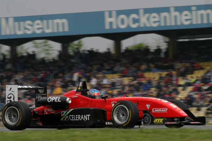 Bild: Loic Duval - Signature - Dallara F305 - Spiess Opel