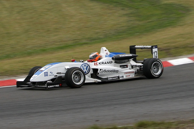 Bild: Stef Dusseldorp - Signature - Dallara F308 - Volkswagen