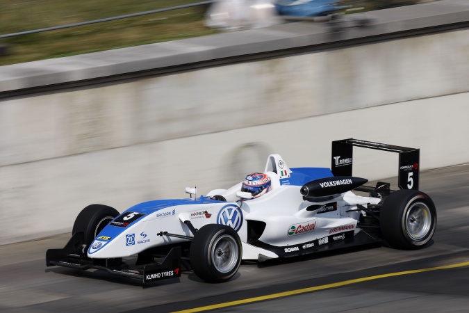 Bild: Edoardo Mortara - Signature - Dallara F308 - Volkswagen