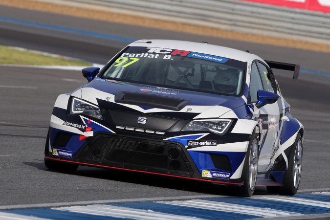 Bild: Paritat Bulbon - Sloth Racing - Seat Leon Cup Racer TCR