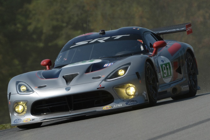 Bild: Dominik Farnbacher - SRT Motorsports - Dodge Viper SRT GTS-R