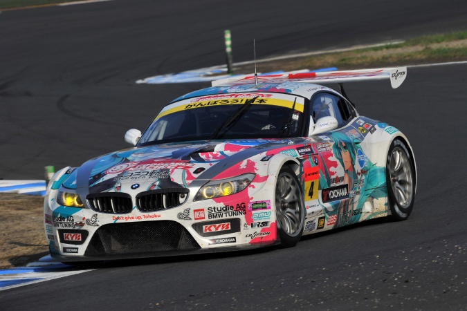 Bild: Nobuteru TaniguchiTaku Bamba - Studie / TeamUKYO - BMW Z4 GT3 (E89)