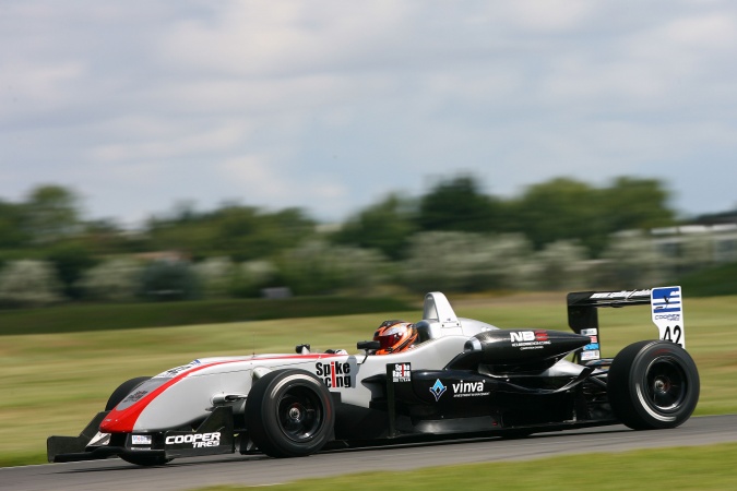 Bild: Richard Goddard - T-Sport - Dallara F308 - Mugen Honda