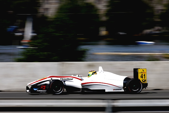 Bild: Nicholas McBride - T-Sport - Dallara F312 - Tomei Nissan