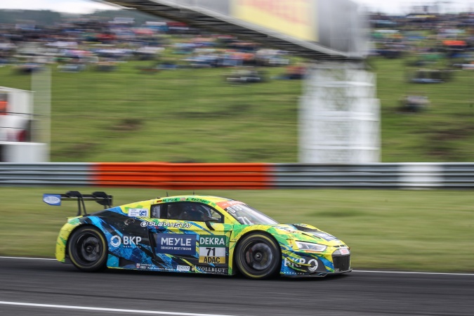 Bild: Maximilian PaulSimon Reicher - T3 Motorsport - Audi R8 LMS (II) Evo