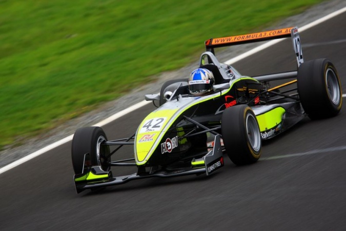 Bild: Leanne Tander (Ferrier) - TanderSport - Dallara F302 - Spiess Opel