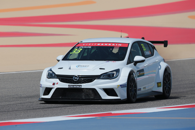Bild: Jordi Oriola - Target Racing - Opel Astra OPC TCR