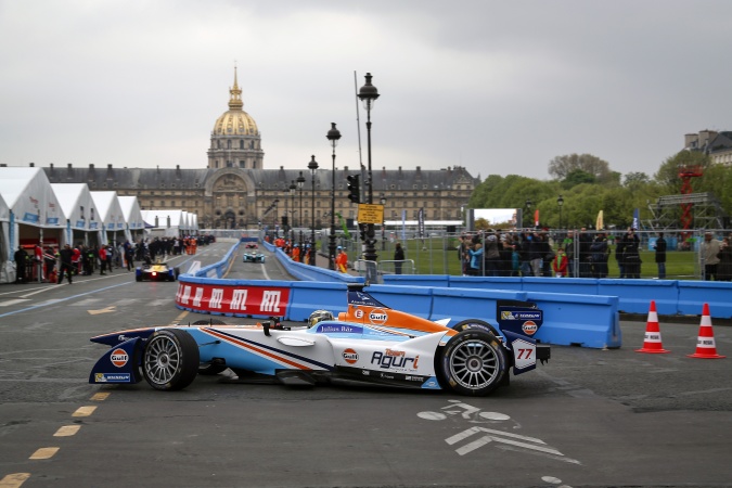 Bild: Qing Hua Ma - Team Aguri - Spark SRT 01E - McLaren