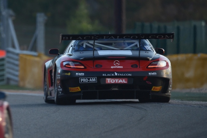 Bild: Saud Al FaisalChristian BrackeRichard Muscat - Team Black Falcon - Mercedes SLS AMG GT3