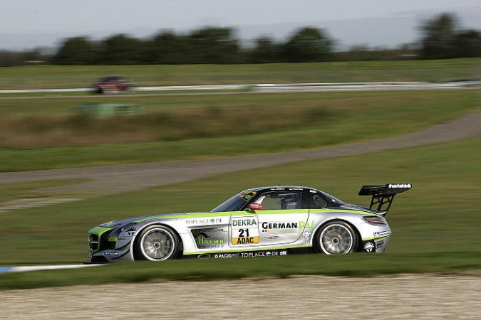 Bild: Thomas Jäger - Team Black Falcon - Mercedes SLS AMG GT3