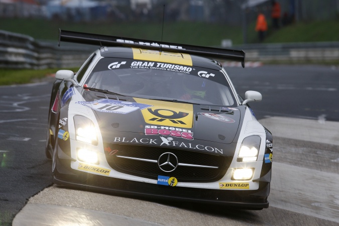 Bild: Andrii LebedAndreas SimonsenDennis RostekHarald Proczyk - Team Black Falcon - Mercedes SLS AMG GT3