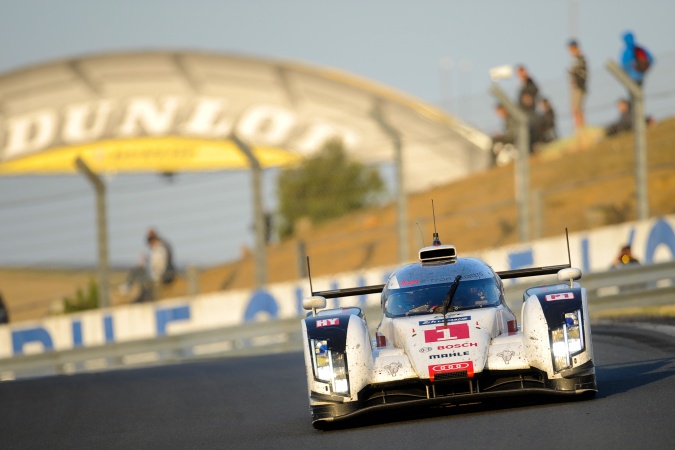 Bild: Marc Gene - Team Joest - Audi R18 e-tron quattro (2014)