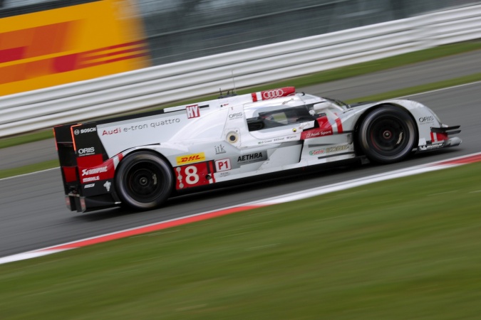 Bild: Oliver JarvisLucas di GrassiLoic Duval - Team Joest - Audi R18 e-tron quattro (2015)