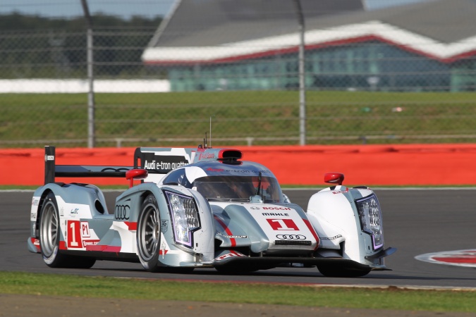 Bild: Marcel Fässler - Team Joest - Audi R18 e-tron quattro