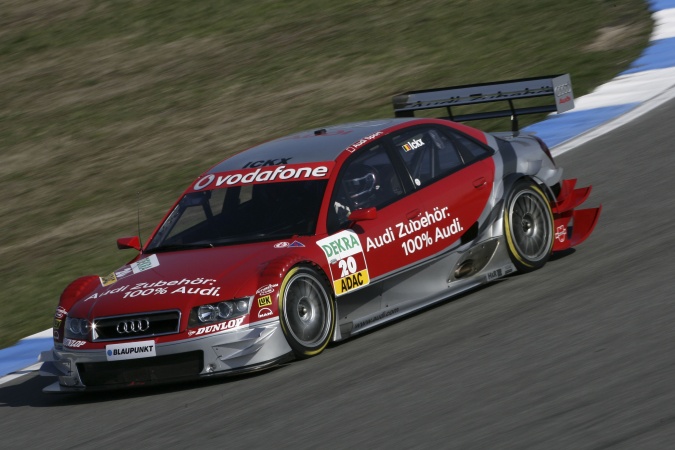 Bild: Vanina Ickx - Team Kolles - Audi A4 DTM (2004)