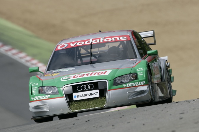 Bild: Vanina Ickx - Team Kolles - Audi A4 DTM (2005)