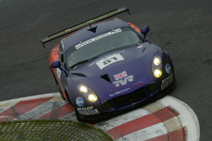 Bild: Warren HughesJonny KaneLawrence Tomlinson - Team LNT - TVR Tuscan T400R