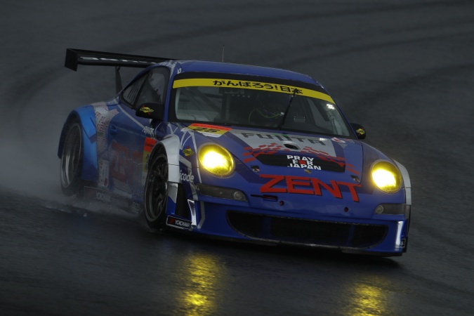 Bild: Akihiro TsuzukiTakeshi Tsuchiya - Team Tsuchiya - Porsche 911 GT3 RSR (997)