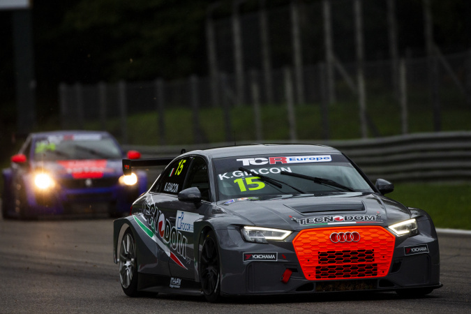 Bild: Kevin Giacon - Tecnodom Sport - Audi RS3 LMS TCR