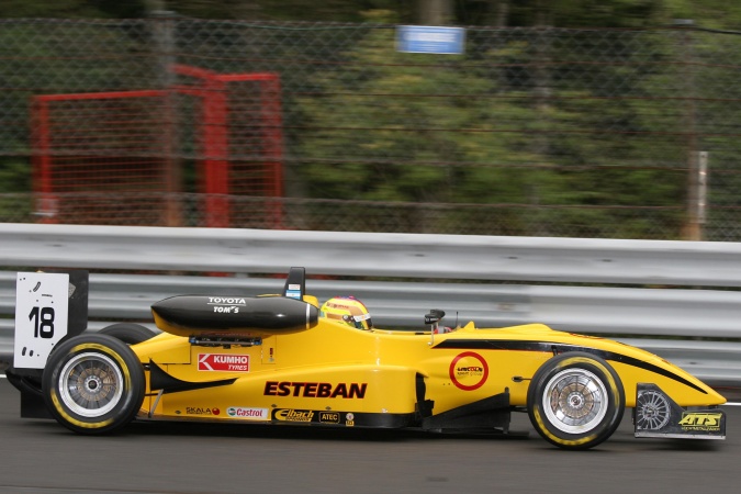 Bild: Esteban Guerrieri - TME - Dallara F305 - TOM's Toyota