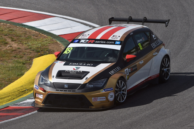 Bild: Jose Monroy - Veloso Motorsport - Seat Leon Cup Racer TCR