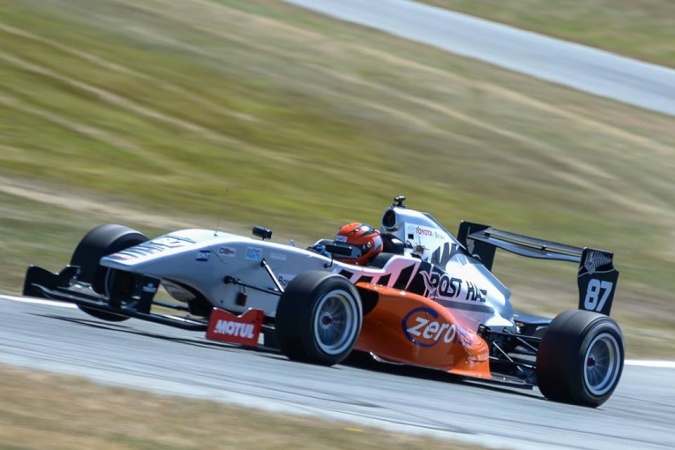 Bild: Damon Leitch - Victory Motor Racing - Tatuus FT50 - Toyota
