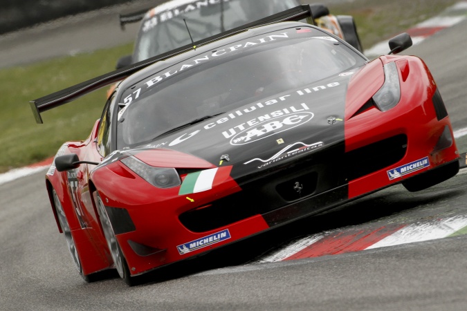 Bild: Giacomo PetrobelliEugenio AmosAlessandro Bonacini - Vita4One Team Italy - Ferrari 458 Italia GT3