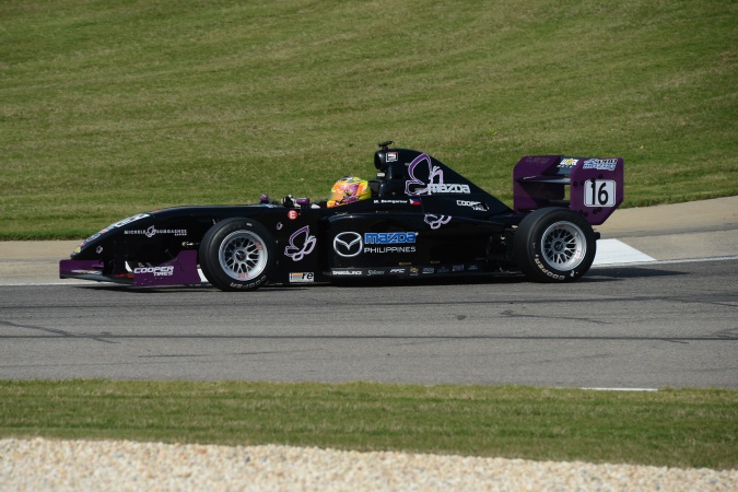 Bild: Michele Bumgarner - World Speed Motorsports - Elan Star Pro - Mazda