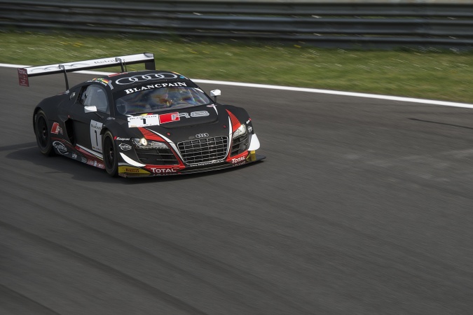 Bild: Laurens VanthoorCesar RamosMarc Basseng - WRT - Audi R8 LMS ultra