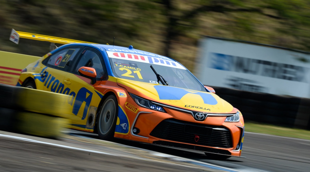 Thiago Camilo - A.Mattheis Motorsport - Toyota Corolla V8