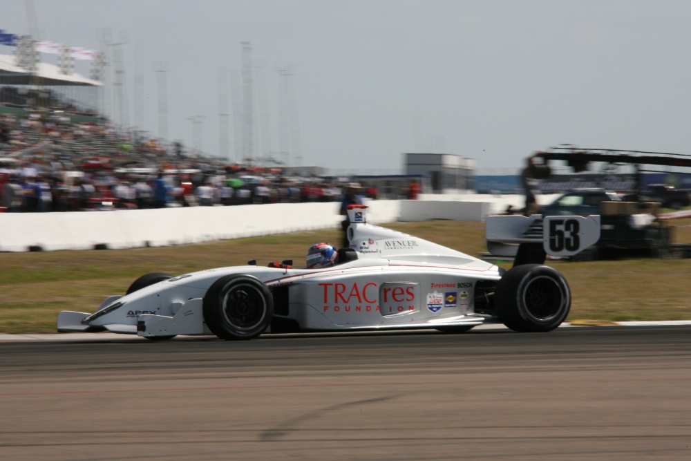 Mike Potekhen - Apex Racing - Dallara IP2 - Infiniti