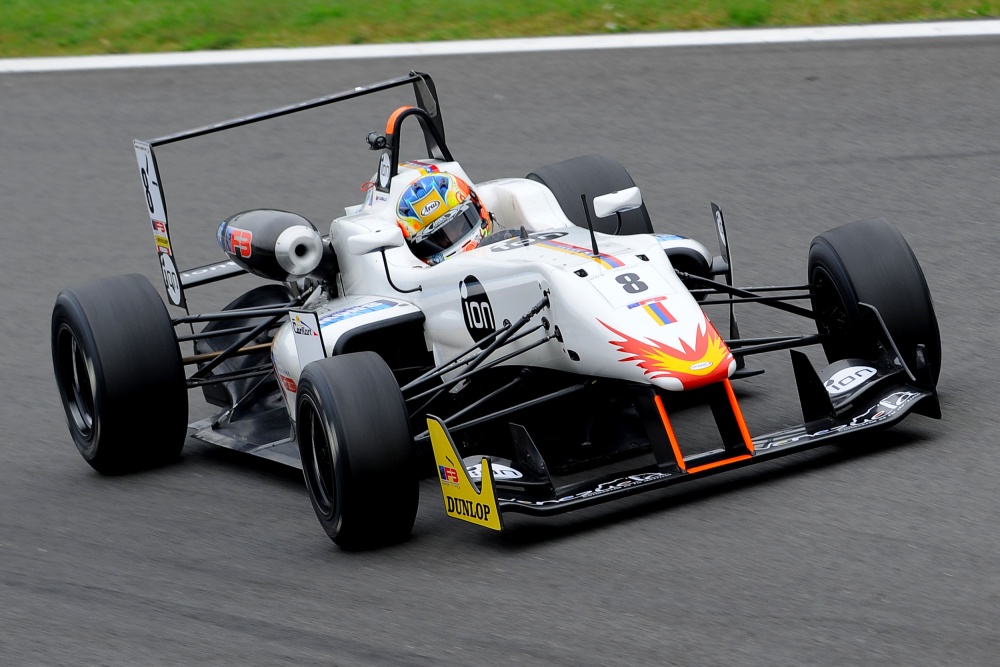 Valeria Carballo - Campos Racing - Dallara F312 - Toyota