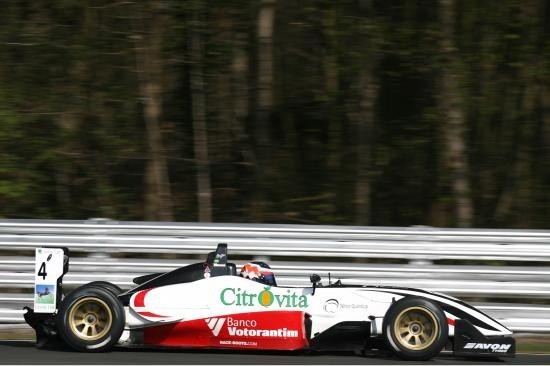 Mario Moraes - Carlin Motorsport - Dallara F305 - AMG Mercedes